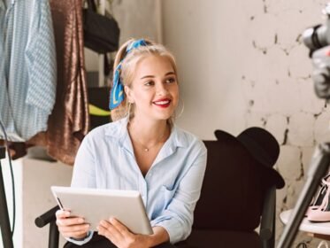 Thesis on e commerce in india image